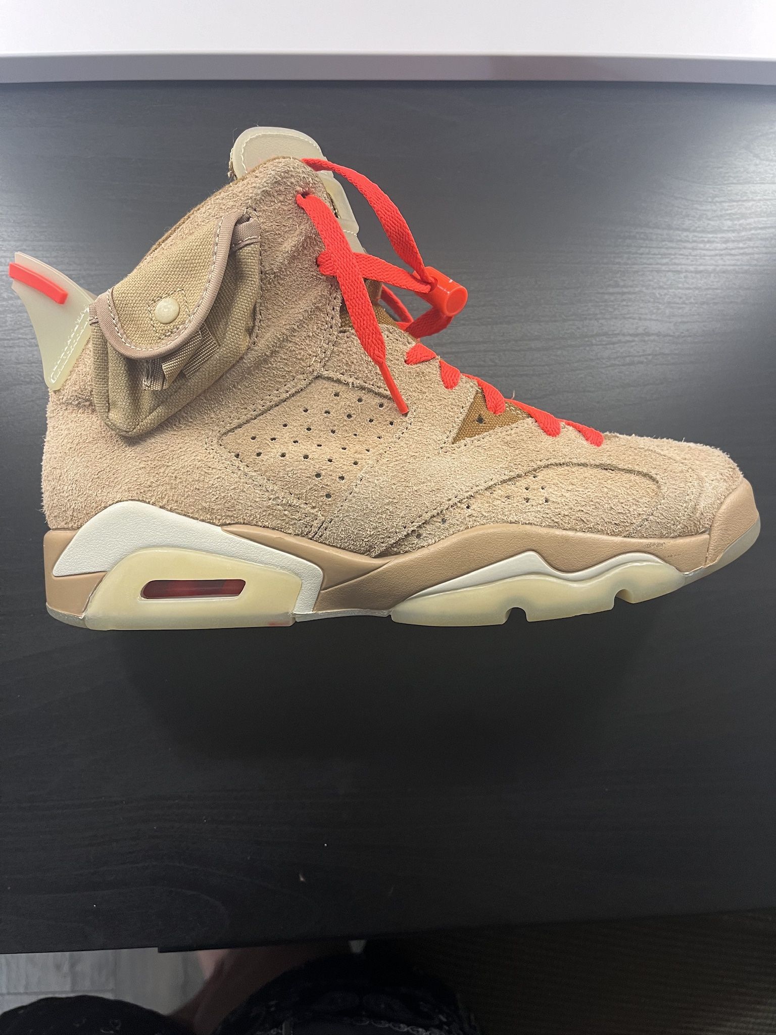Jordan 6 Travis Scott “Cactus Jack”