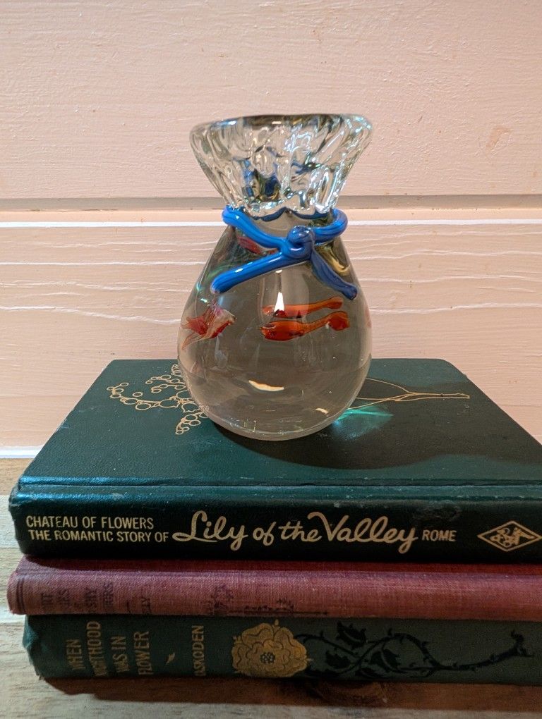 Vintage Goldfish In A Bag Paper Weight 