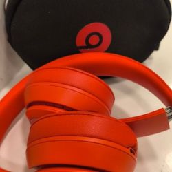 Beats Solo 3s Mint Condition 