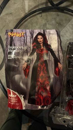 Spirit Halloween Immortal Beauty Costume