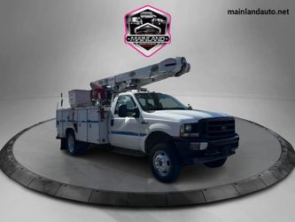 2002 Ford F550 Super Duty Regular Cab & Chassis