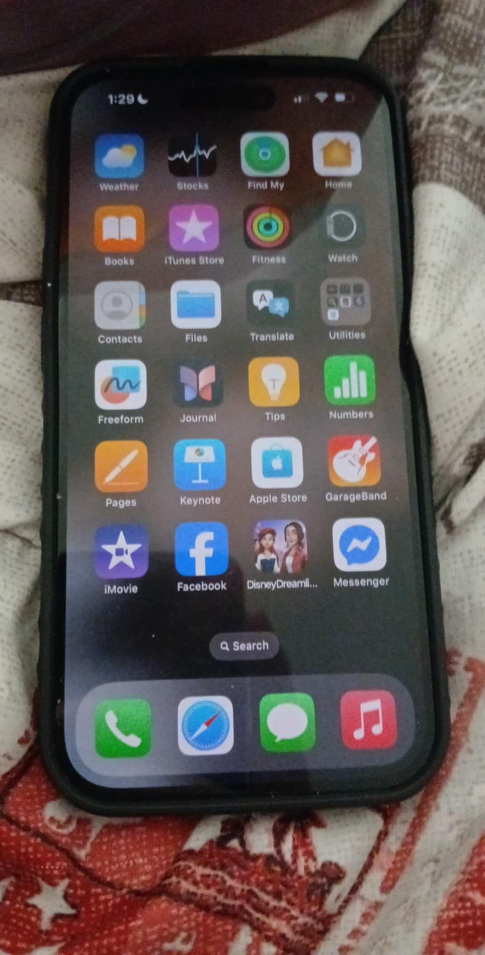 iPhone 15