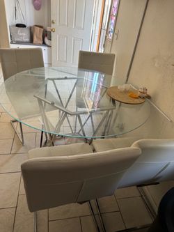 Round Glass Dining Table with 4 Chairs