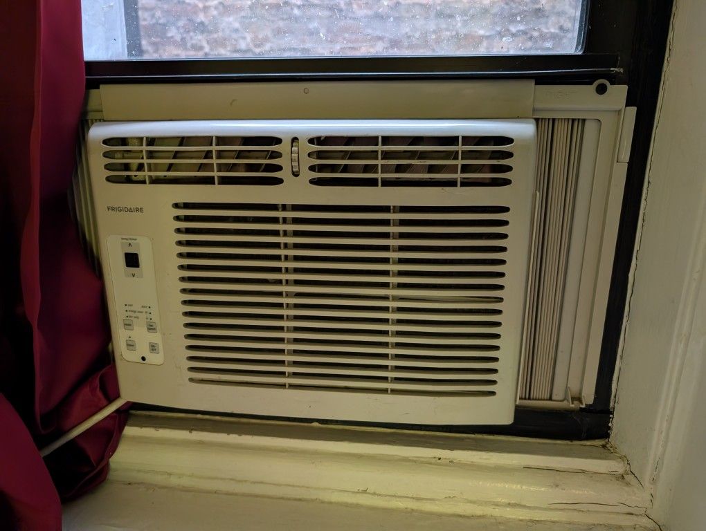 Frigidaire AC