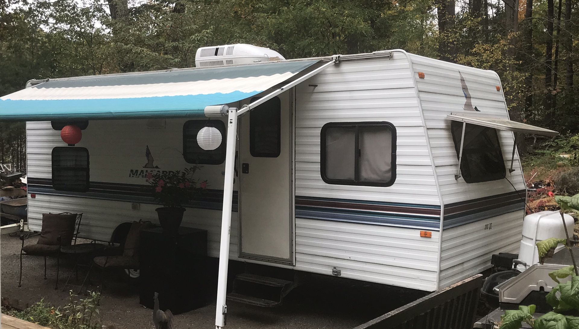 21FT Mallard by Fleetwood Travel Trailer Camping RV