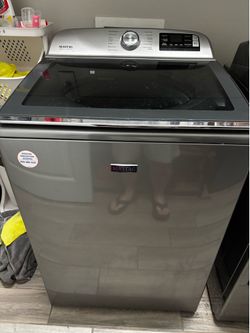Maytag Washing Machine, Silver (5.3 cu ft)