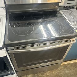 GE Electric Stove 