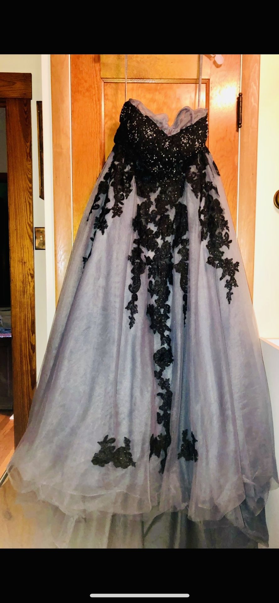David’s Bridal Ball Gown Wedding Dress-16W