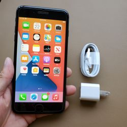 iPhone 8 Plus - UNLOCKED - Like New 