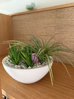 Faux Flower Arrangement 