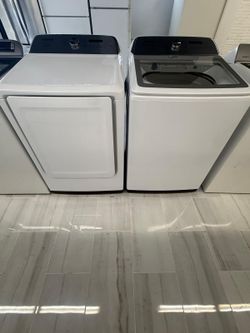 Samsung Washer and Dryer Set