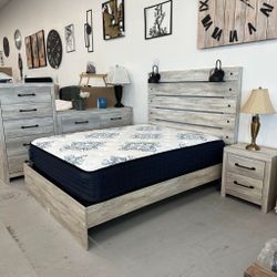 White Queen Panel Bed with Mirrored Dresser, Chest and Nightstand 