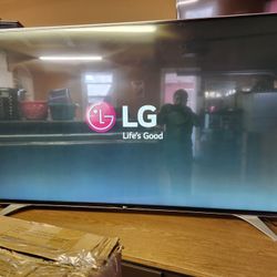 Tv LG 79", UF7700, 4k, Smart, 240 Hz, Webos, Excellent 