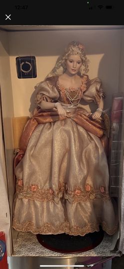 Franklin Heirloom Doll Collection