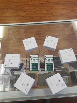 IPHONE 7,8,X,XS MAX EARPODS