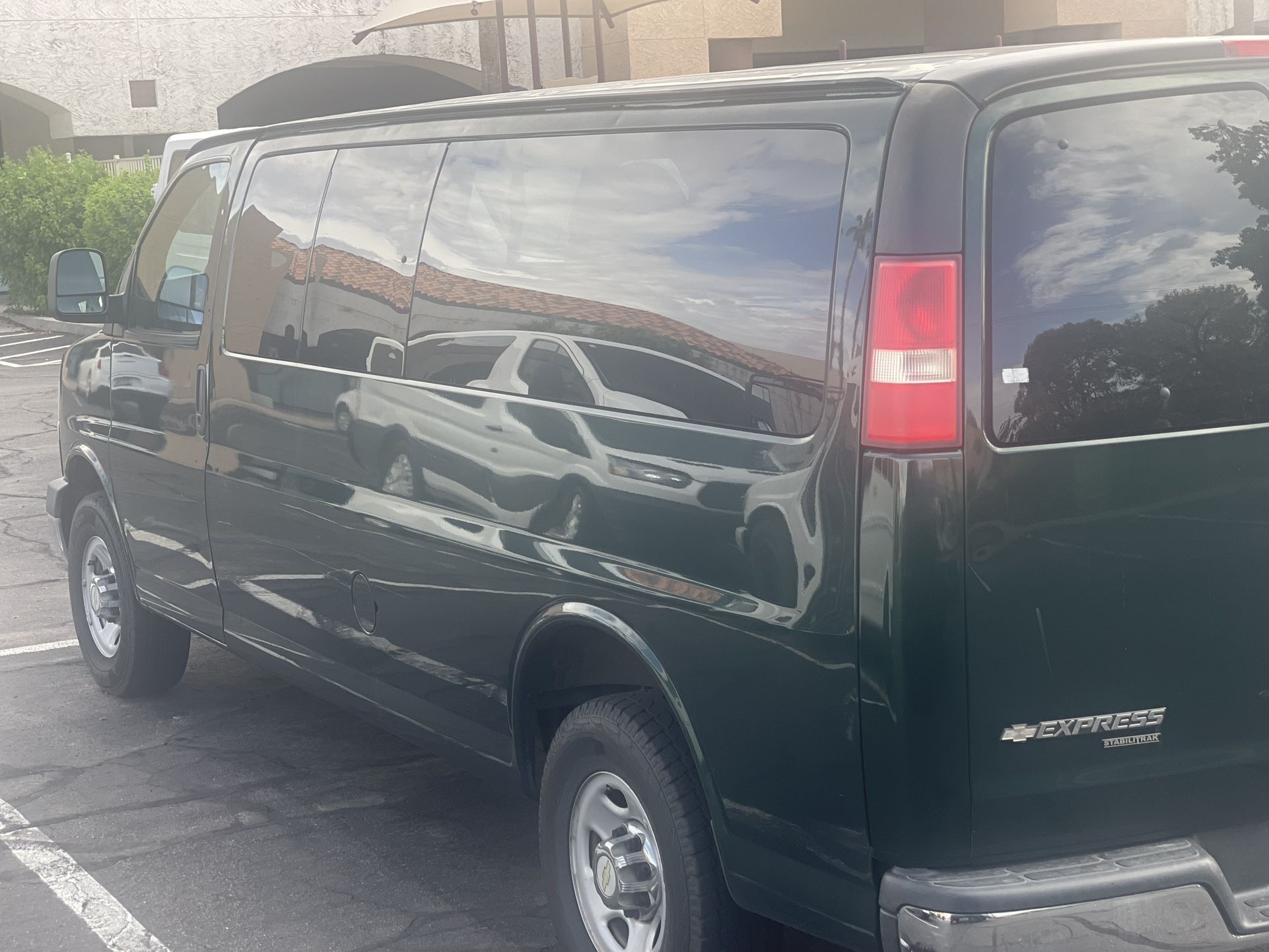 Chevy Express 15 Passenger Van