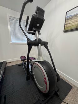 Elliptical- Nordic track 10.9