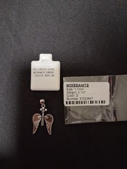 925 Sterling silver angel wings moissanite