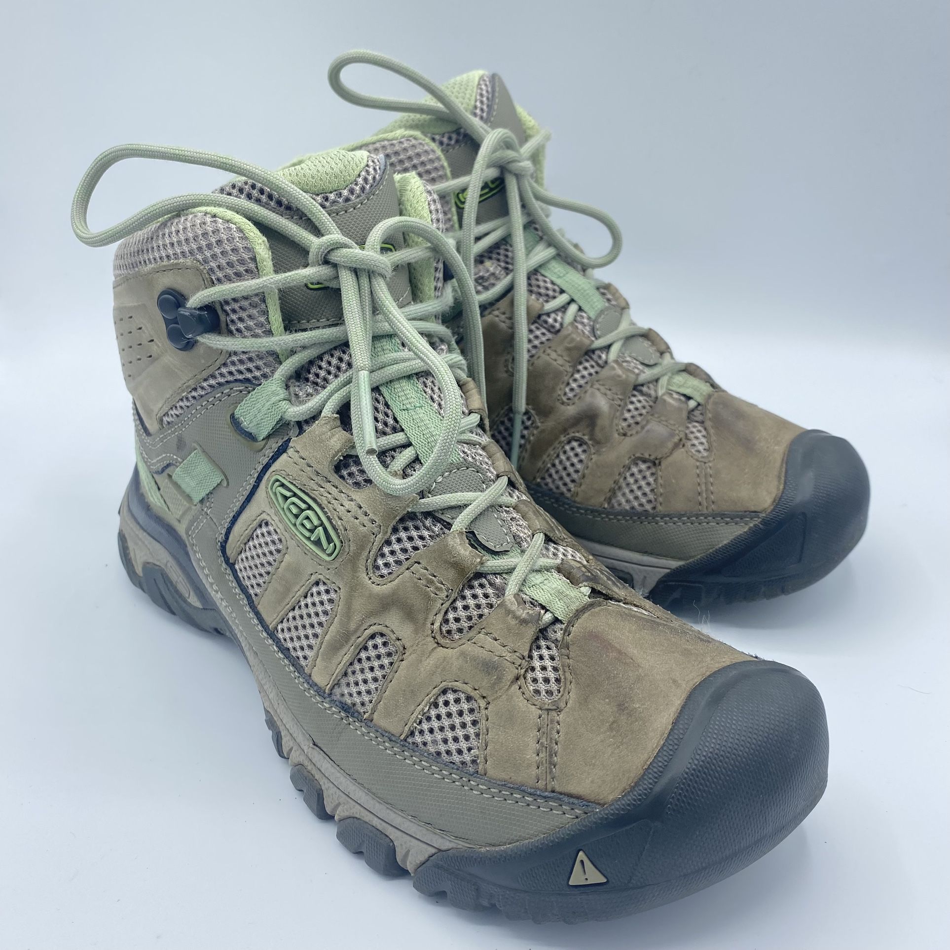  KEEN Women’s Size 9.5 Targhee Vent Mid Hiking Boot 1018589 Fumo/Quiet Green