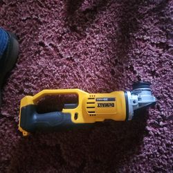 Dewalt 4 1/2 In Grinder