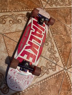 Complete skateboard