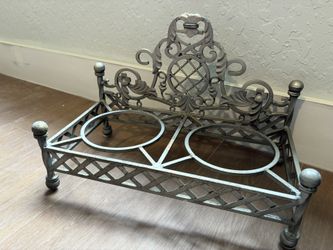 Cast Iron stand feeder for cats and small Dogs