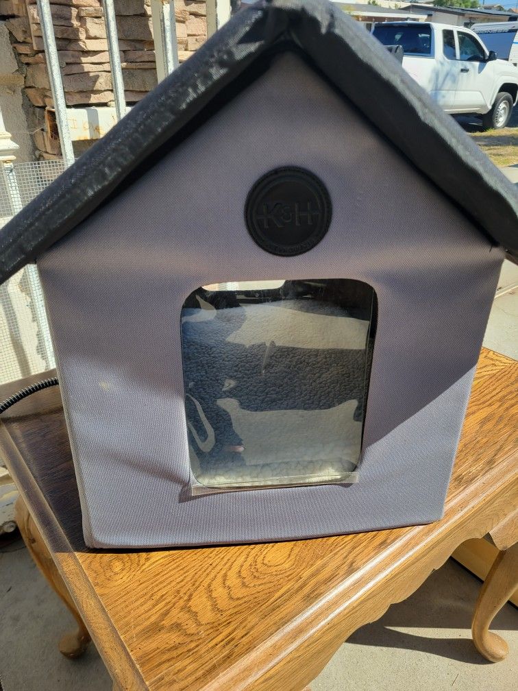 Cat House