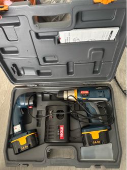 Ryobi 14.4V Cordless Drill/Driver Kit with 2 Batteries, Charger & Case