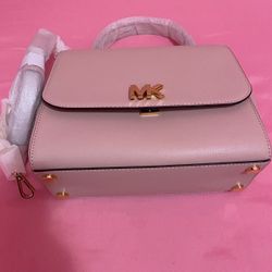 Michael kors Cross Body Bag /hand Bag ( Please Follow My Page All Brand New )