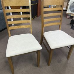 Set of 2 wooden dining chairs