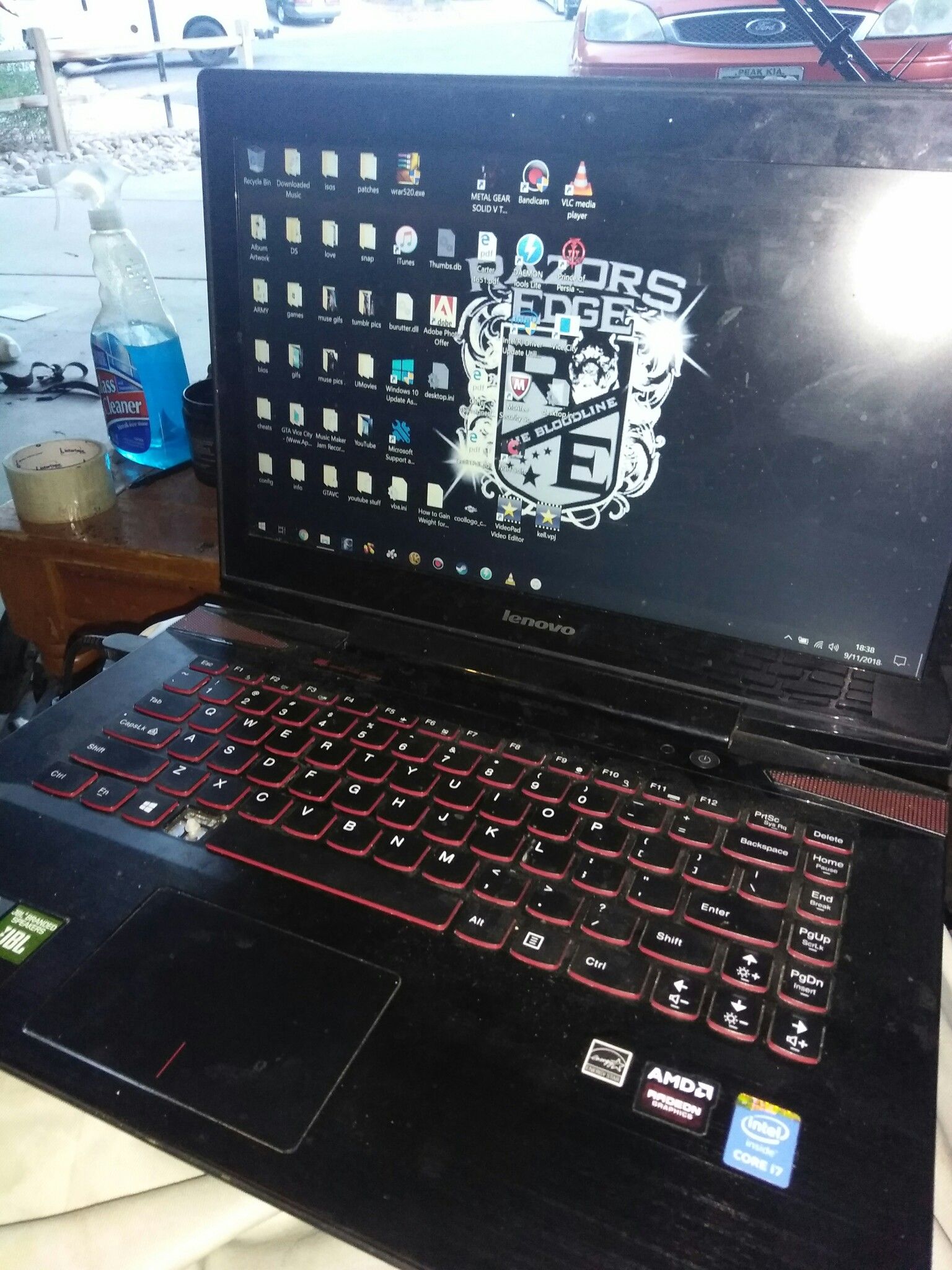 Lenovo Y40 Gaming Laptop