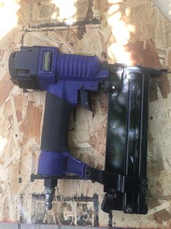 Nail/staple air gun