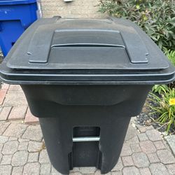 96 Gallon Trash Container Bin Large