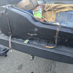Vintage Guitar Case