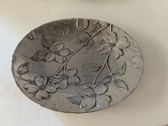 Wendell August Forge Hammered Oval Aluminum Dogwood Blossoms Tray Platter USA