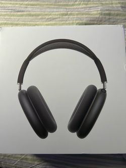 Selling 3 AirPod max