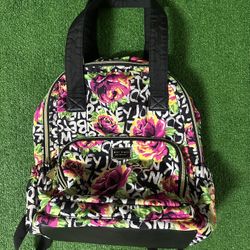 Betsey Johnson Pink and white Y2K backpack with adjustable straps and pockets