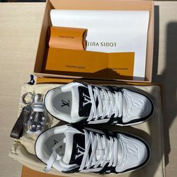 Louis Vuitton Trainers White And Black