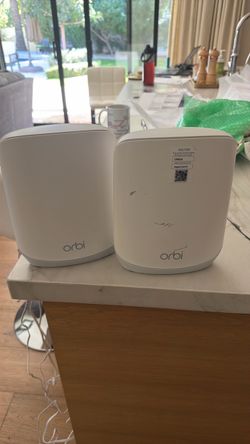NETGEAR Orbi AX5400 Tri-Band WiFi 6 Mesh System (2-Pack)