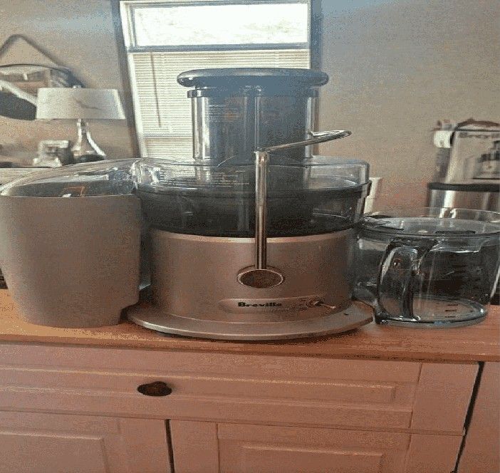 Breville Cold Press Juicer - Vitamin-Dense Juice century probably