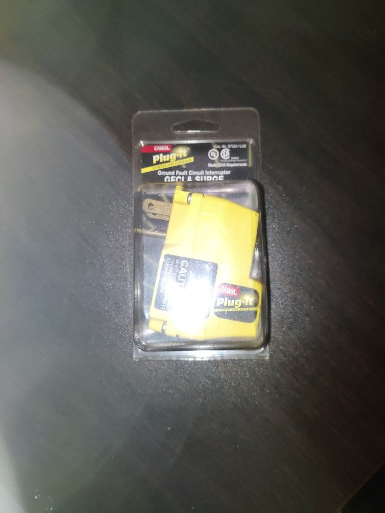 GFCI And Surge Protector Plug, 15 Amp 120 Volt 1800 W