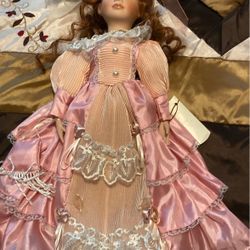 Muñeca De Porcelana $30.00
