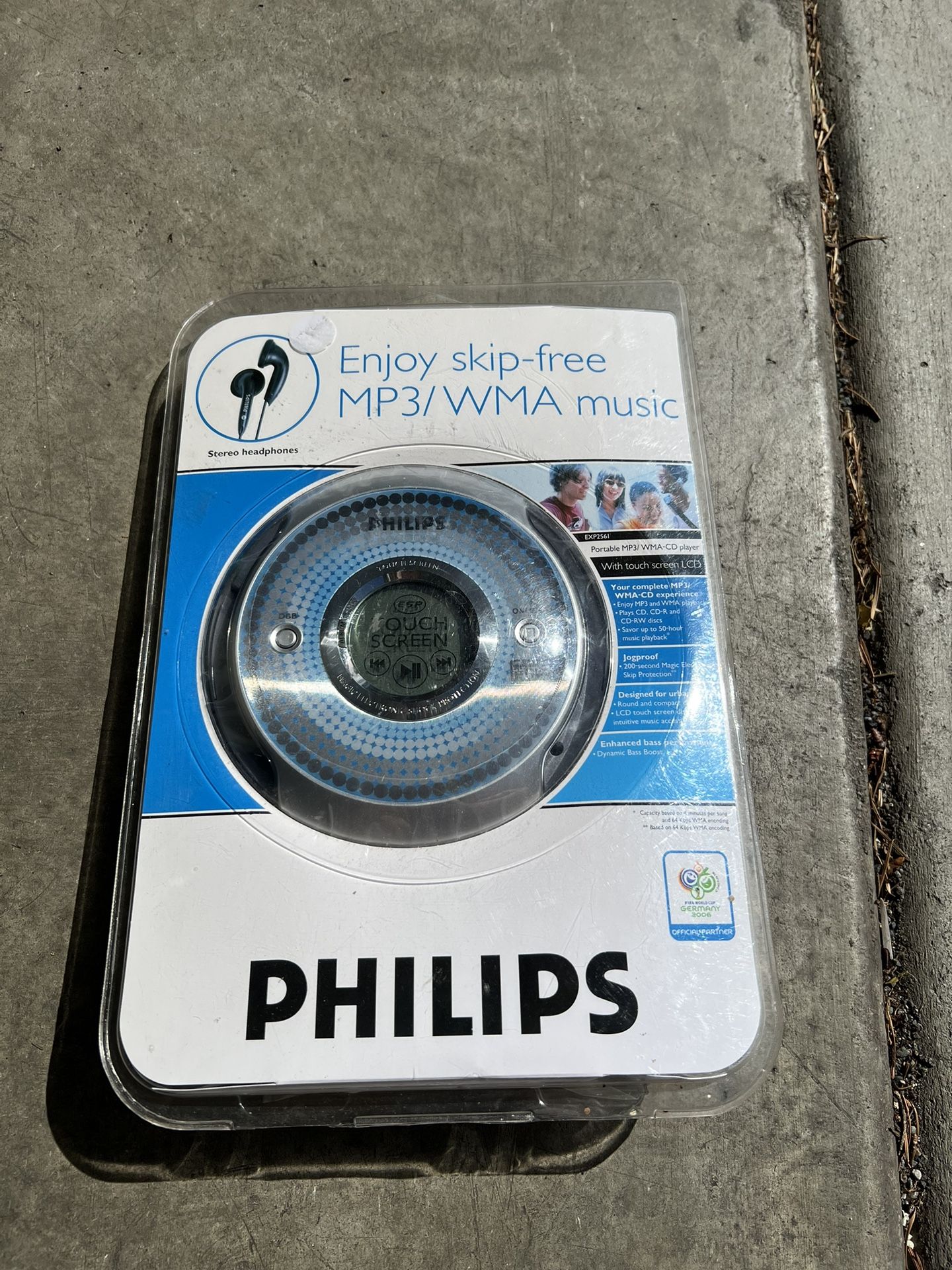 Philips EXP2561 Portable MP3-CD Player (EXP2561/17) Brand New Sealed