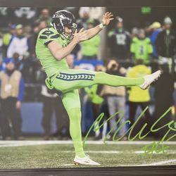 Seattle Seahawks Michael Dickson Autographed 8x10 Photo