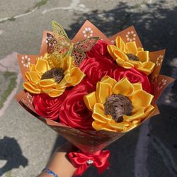 Charro Rose Bouquet With Sunflowers 