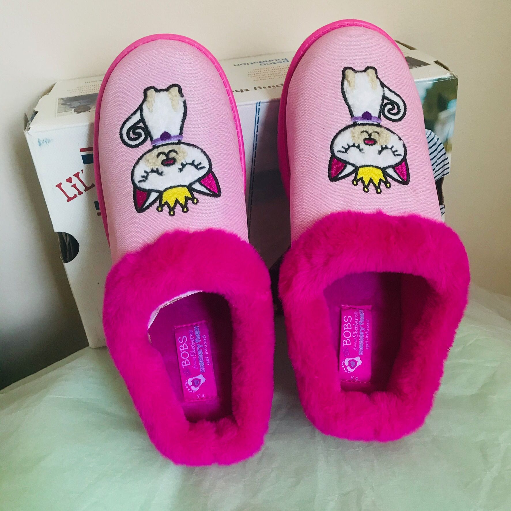 New Skechers Lil BOBS Sleepy Slides Princess Whiskers Girl Size 4