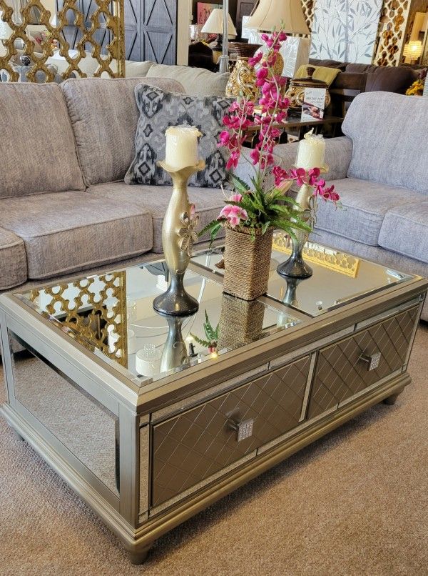 Platinum Coffee Table w/ Mirror Top