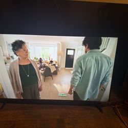 TCL smart tv 43”  4k