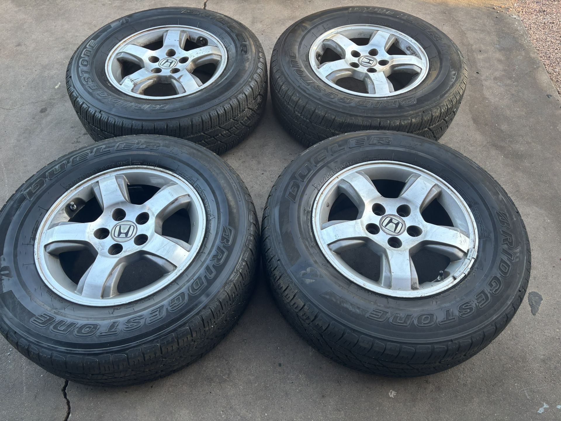 235 70 16 Very Good Set Tires With Rims Honda Pilot Odyssey Ridgeline 5x4.5 Tires Bridgestone Have Plenty Tread Left