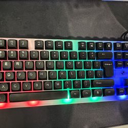 Keyboard and Mice Set